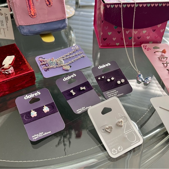 BRAND NEW GIRLS CLAIRE’S JEWELRY SET - Picture 12 of 15